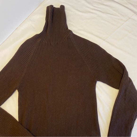 Thick brown turtleneck - Picture 2 of 5